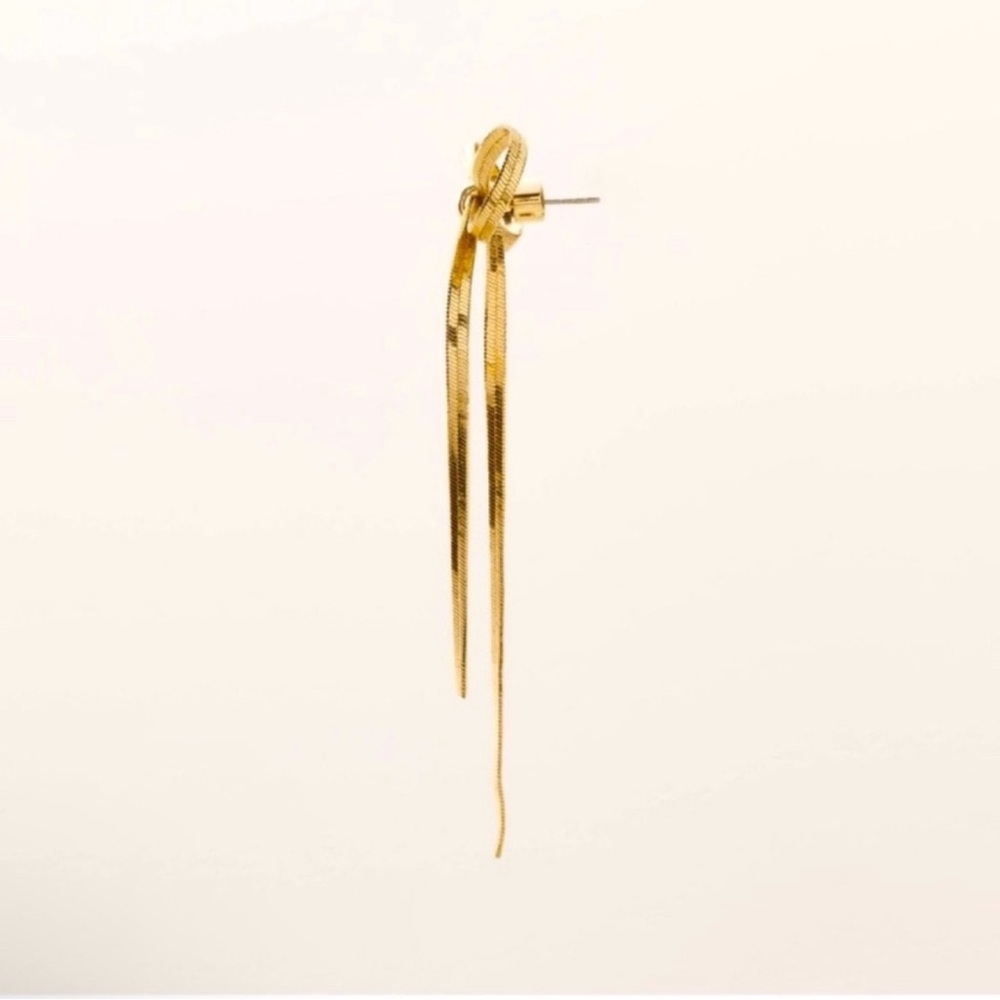 New Gold Bow Linear Drop Stud Earrings Kate Spade x Target New York - Picture 2 of 6